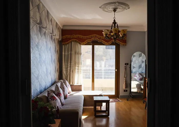 First Row Spacious Seaview Apartment